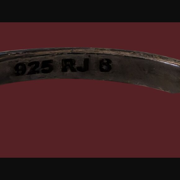 Vintage Avon 925 Sterling Silver Oxidized Opal And CZ Size 8 Ring - Picture 6 of 11